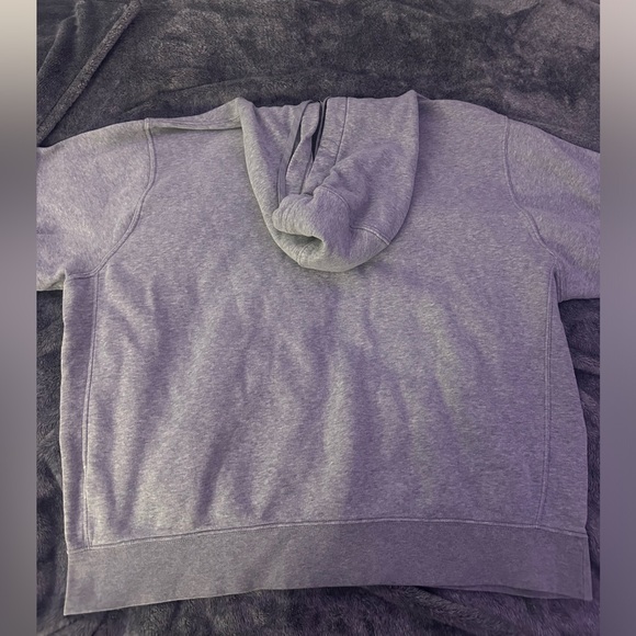 NIKE - Picture 3 of 4